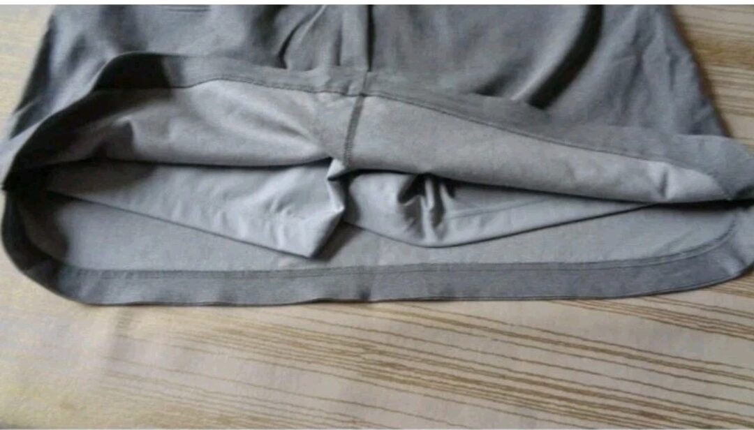 Hagen Lady Golf Skort in Grey with Tummy Control and Front Pockets, Size S - Image 4