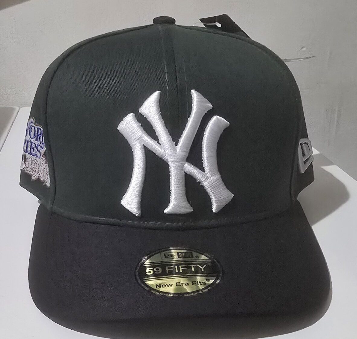 Nueva Era 59 FIFTY New York Yankees Cap NWT Adjustable Unisex - Image 8