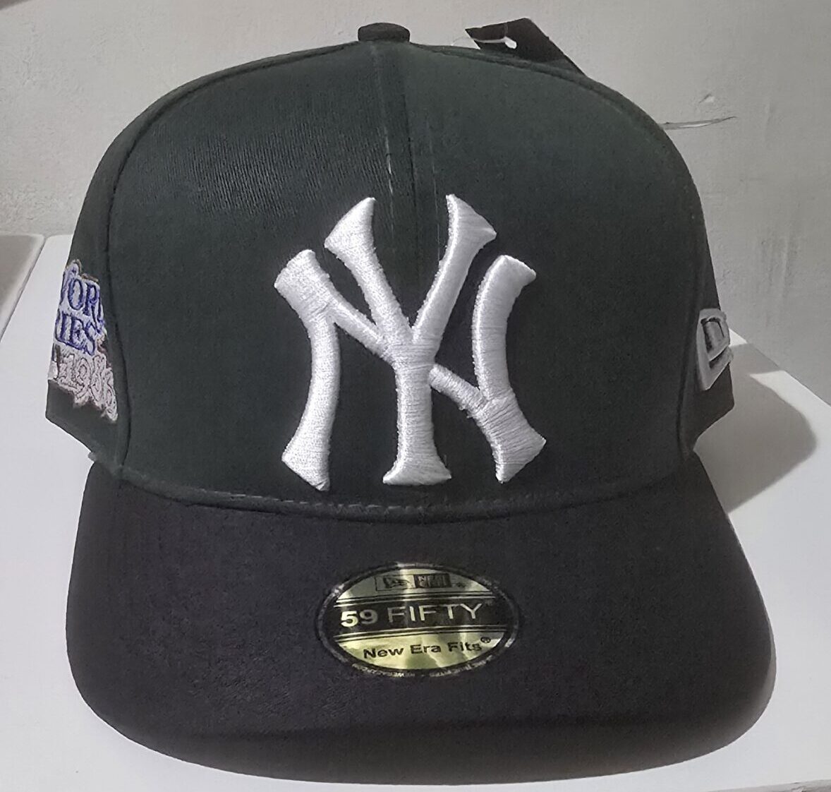Nueva Era 59 FIFTY New York Yankees Cap NWT Adjustable Unisex