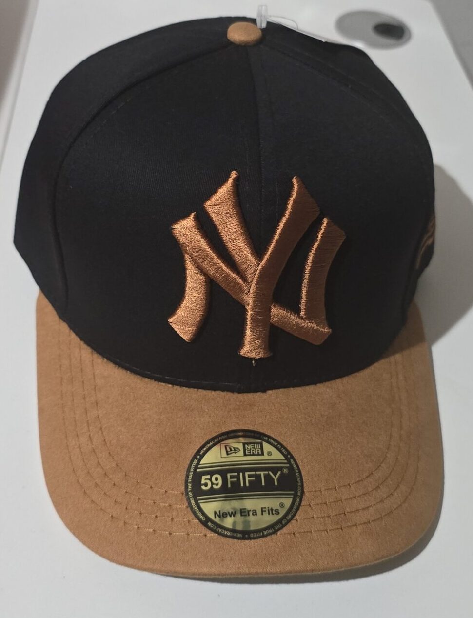 Nueva Era 59 FIFTY New York Yankees Cap NWT Adjustable Unisex - Image 6
