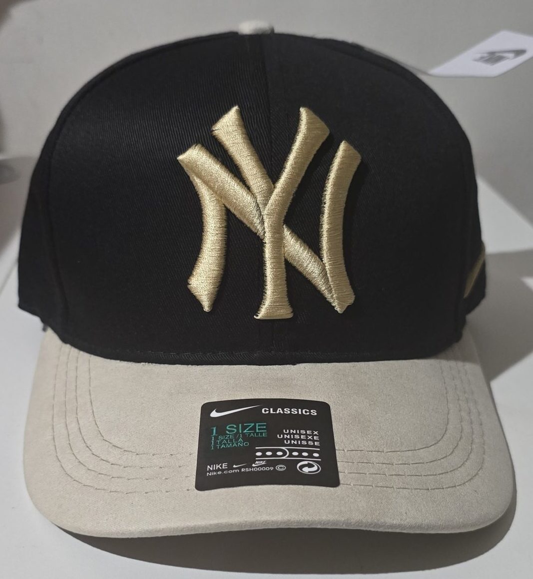 New York Yankees Cap Hat - NWT Adjustable Unisex - Image 2