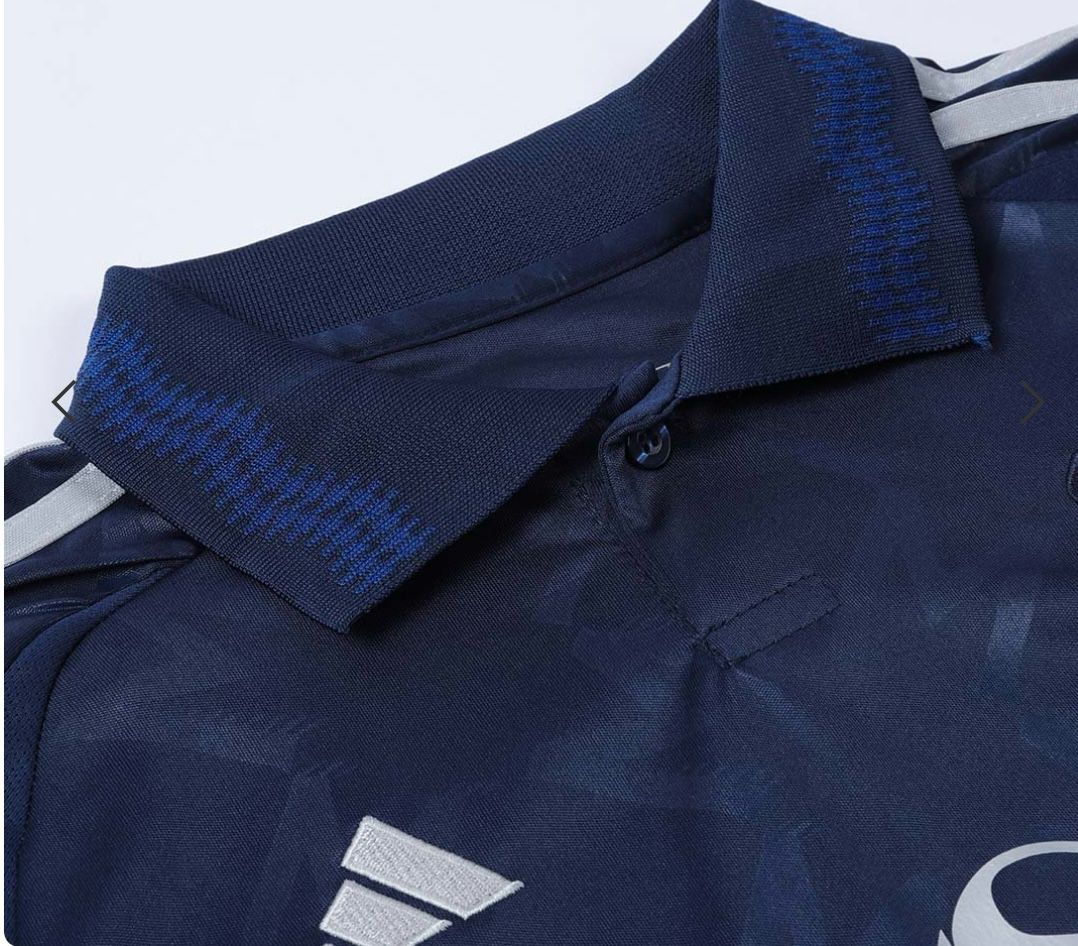 MANCHESTER UNITED 24/25 FULL SET SIZE-L Imported - Image 5