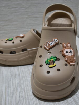 Crocs Classic Platform Women's Clogs - La BUBU, 39/40 Imported Beige